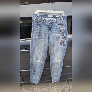 BOHO skinny vintage america blues jeans size 14R/32 worn but still in good shape
